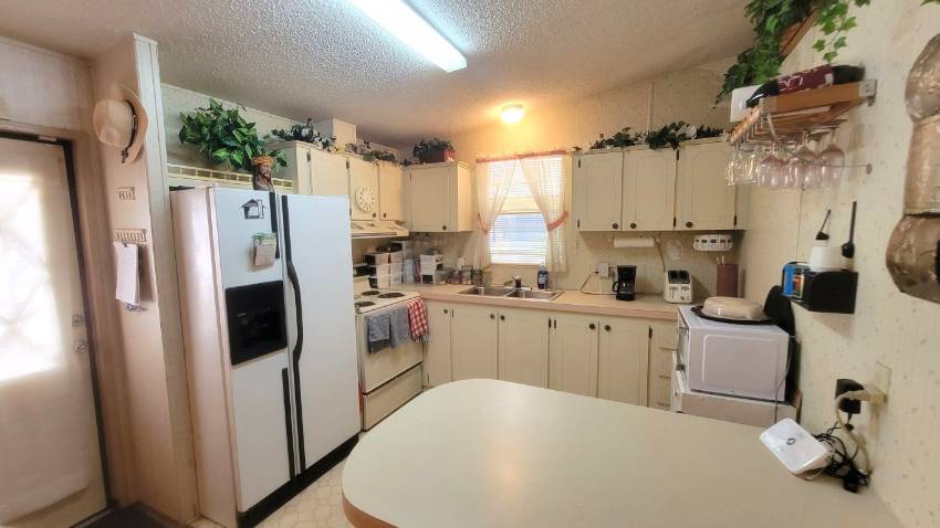 2031 Oriole Lane a Lake Wales, FL Mobile or Manufactured Home for Sale